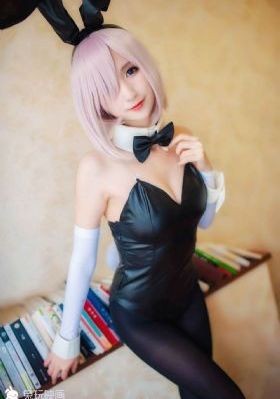 巨大ヒロインgiga免费